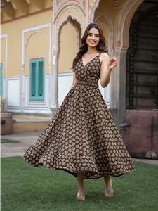 Women dress