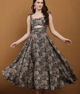 Women dress