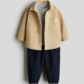 Kids clothes